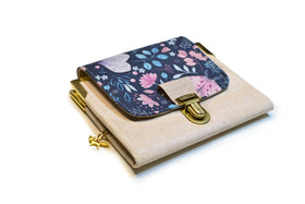 Portefeuille artisanal Papillon pour femme en liège blanc craie & papillon - Shirley Chiche planner