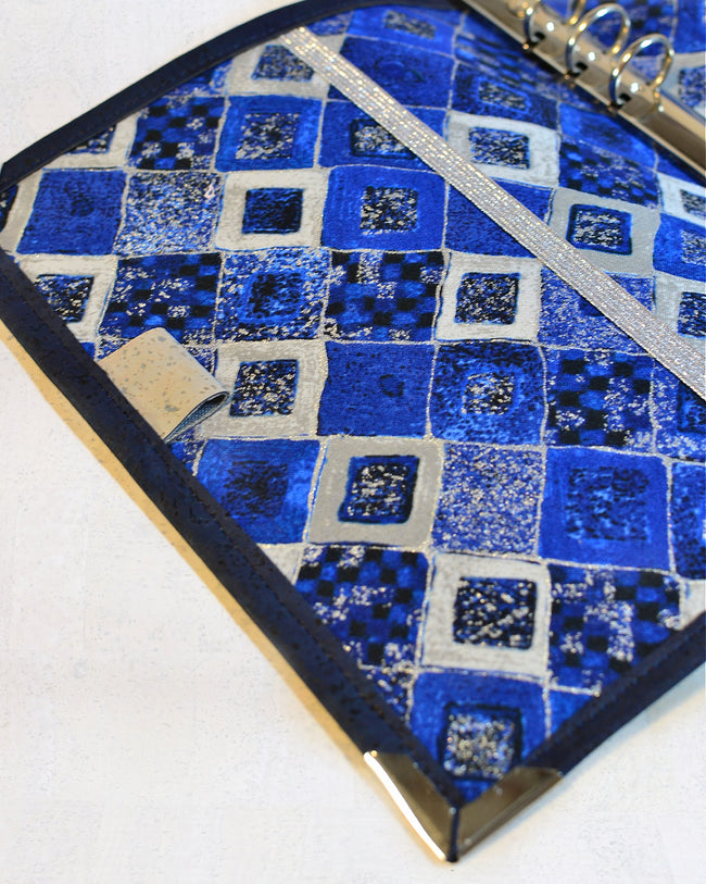 agenda A5 fait main pour femme en liège bleu marine et argent pour agenda 2026 ou fiches de révision étudiant