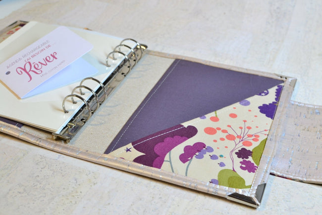 J’ai besoin de… Rêver ! Organiseur A5 en liège perle – Modèle unique fait main - Les jours souples