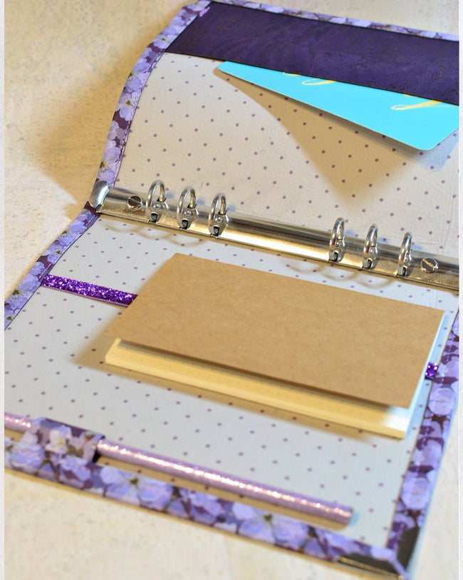 Organiseur en liège A5 Les Essentiels "Cambridge" - fiches de révision ou agenda - Les jours souples