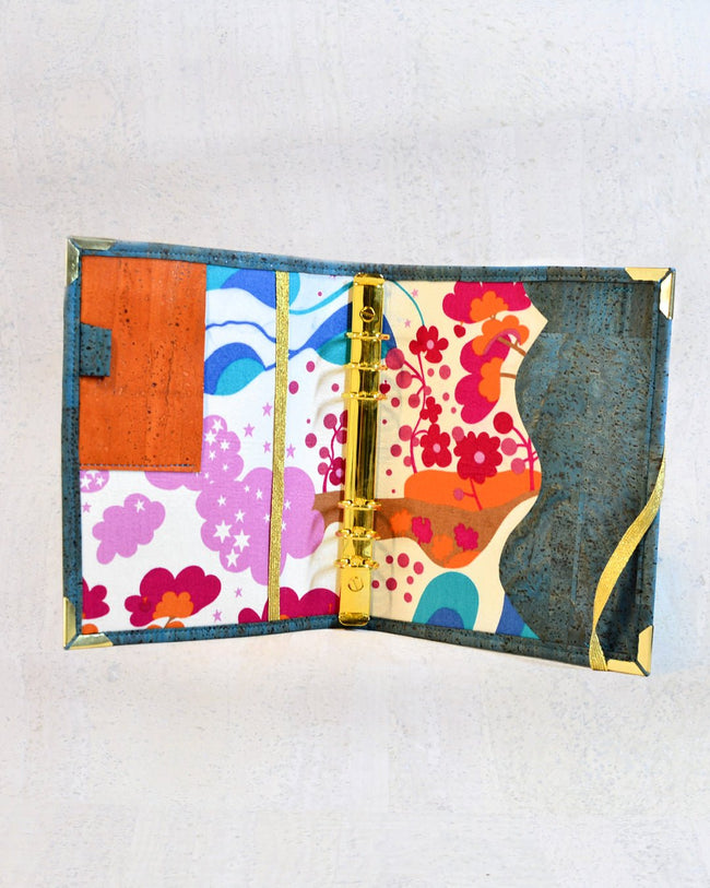 Organiseur en liège A5 Les Essentiels "Fantaisie" pour fiches de révision ou agenda - Les jours souples