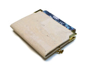 Portefeuille artisanal Papillon pour femme en liège blanc craie & papillon - Shirley Chiche planner