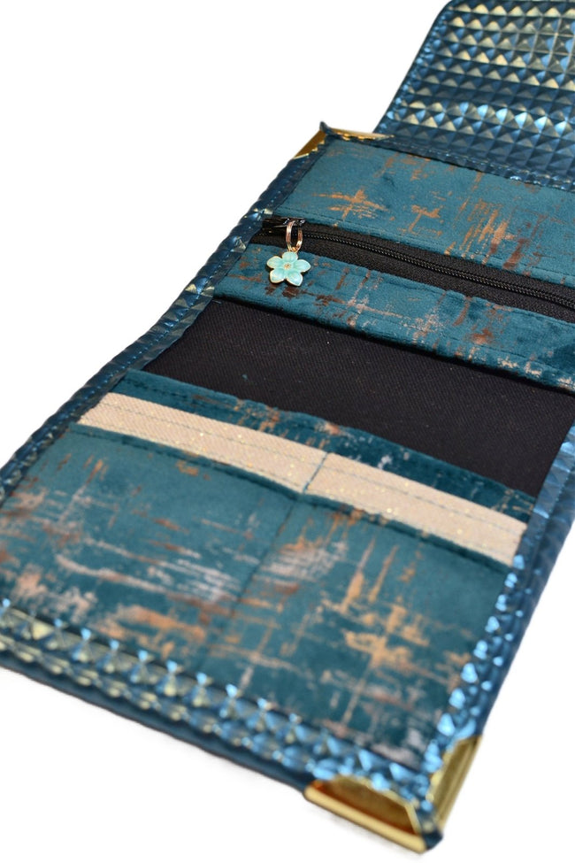 Portefeuille femme en simili cuir bleu canard et or – Élégant, fait main et pratique - Shirley Chiche planner