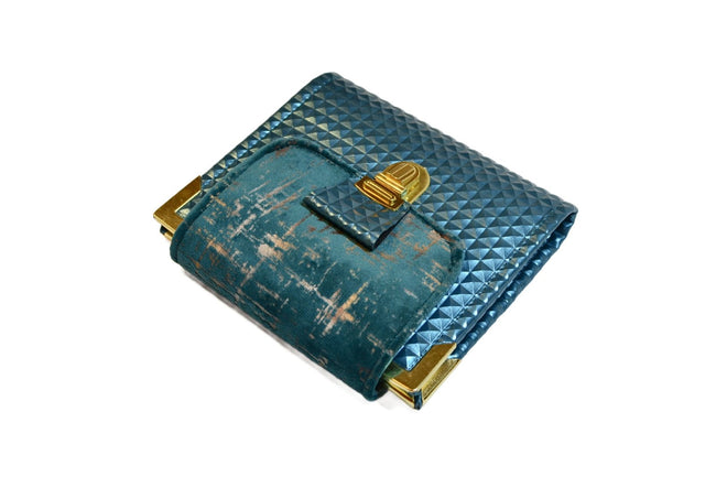 Portefeuille femme en simili cuir bleu canard et or – Élégant, fait main et pratique - Shirley Chiche planner