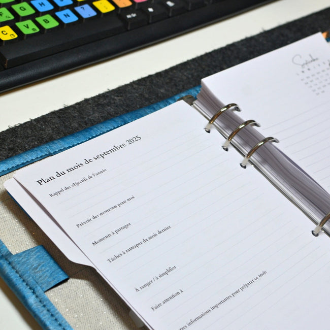 Recharge A5 agenda 2025 - 2026 avec espace de note et priorités - Les jours souples